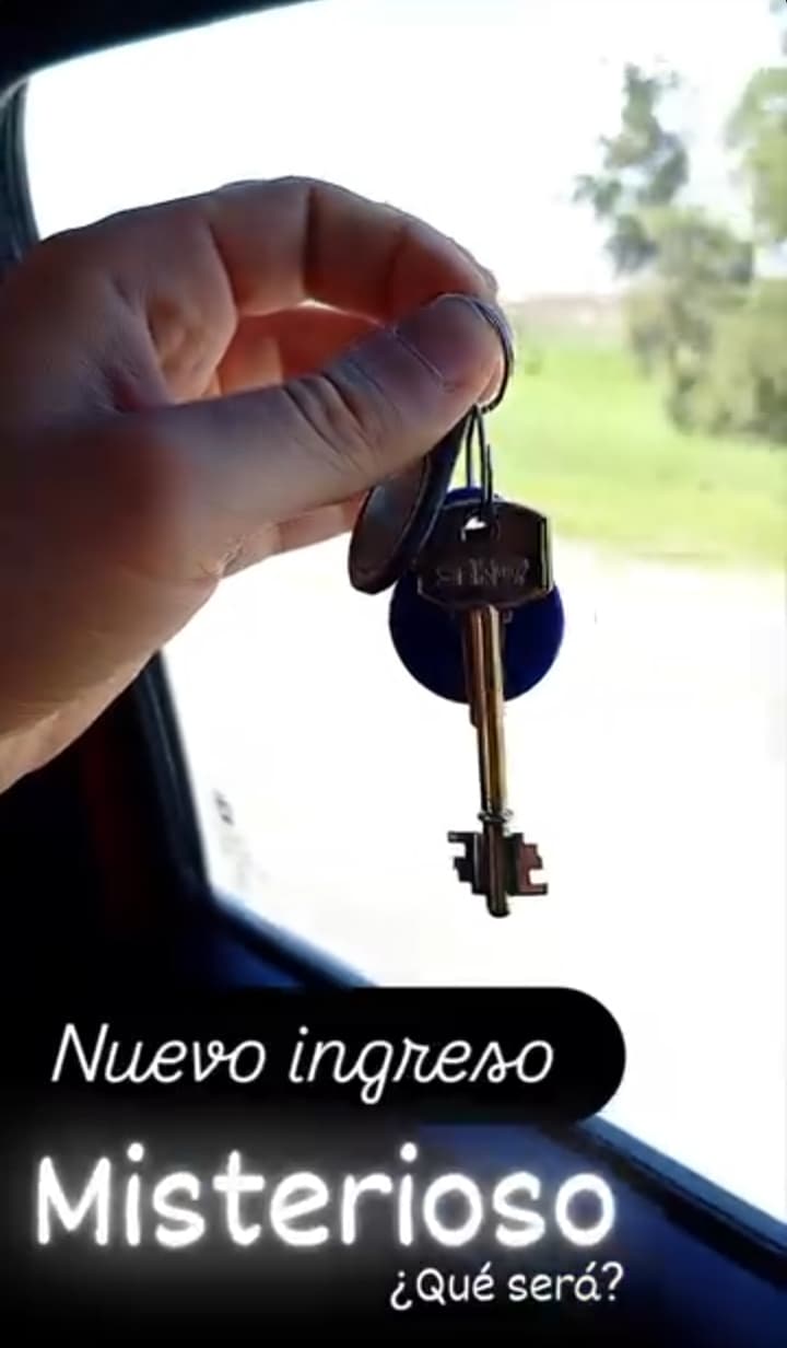 Happy couple with house keys